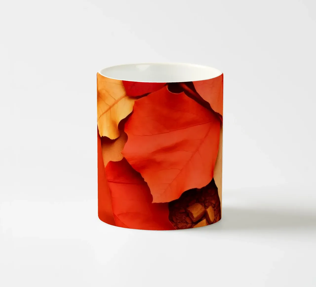 foglie autunnali e chicchi di caffè disposti in modo splendido tazza in ceramica da DesignDoodle