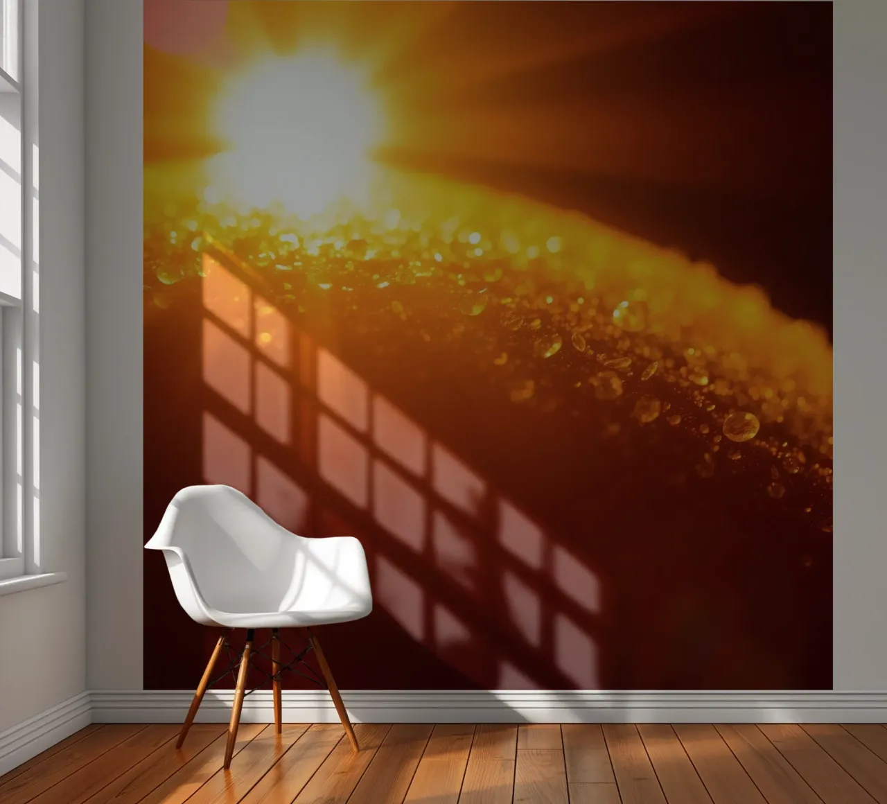 Les rayons du soleil scintillent sur une surface humide à l'aube, créant une atmosphère chaleureuse. papier peint photo de DesignDoodle