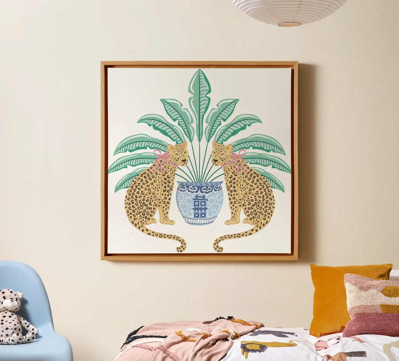 Leopards and ginger jar tela con Cornice a cassetta da Vivdesign