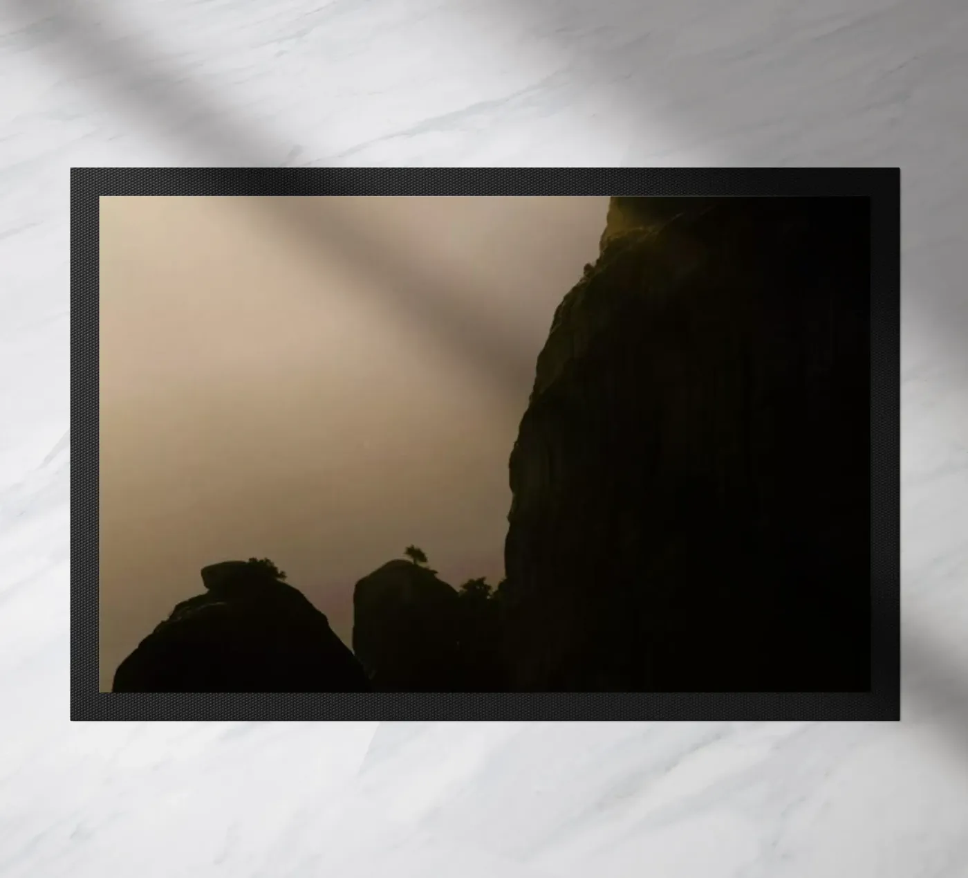 The Tiny Strong Tree zerbino da Studio Nahili