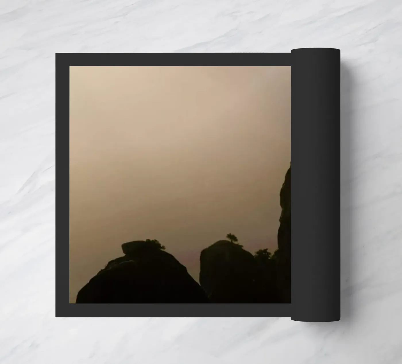 The Tiny Strong Tree zerbino da Studio Nahili