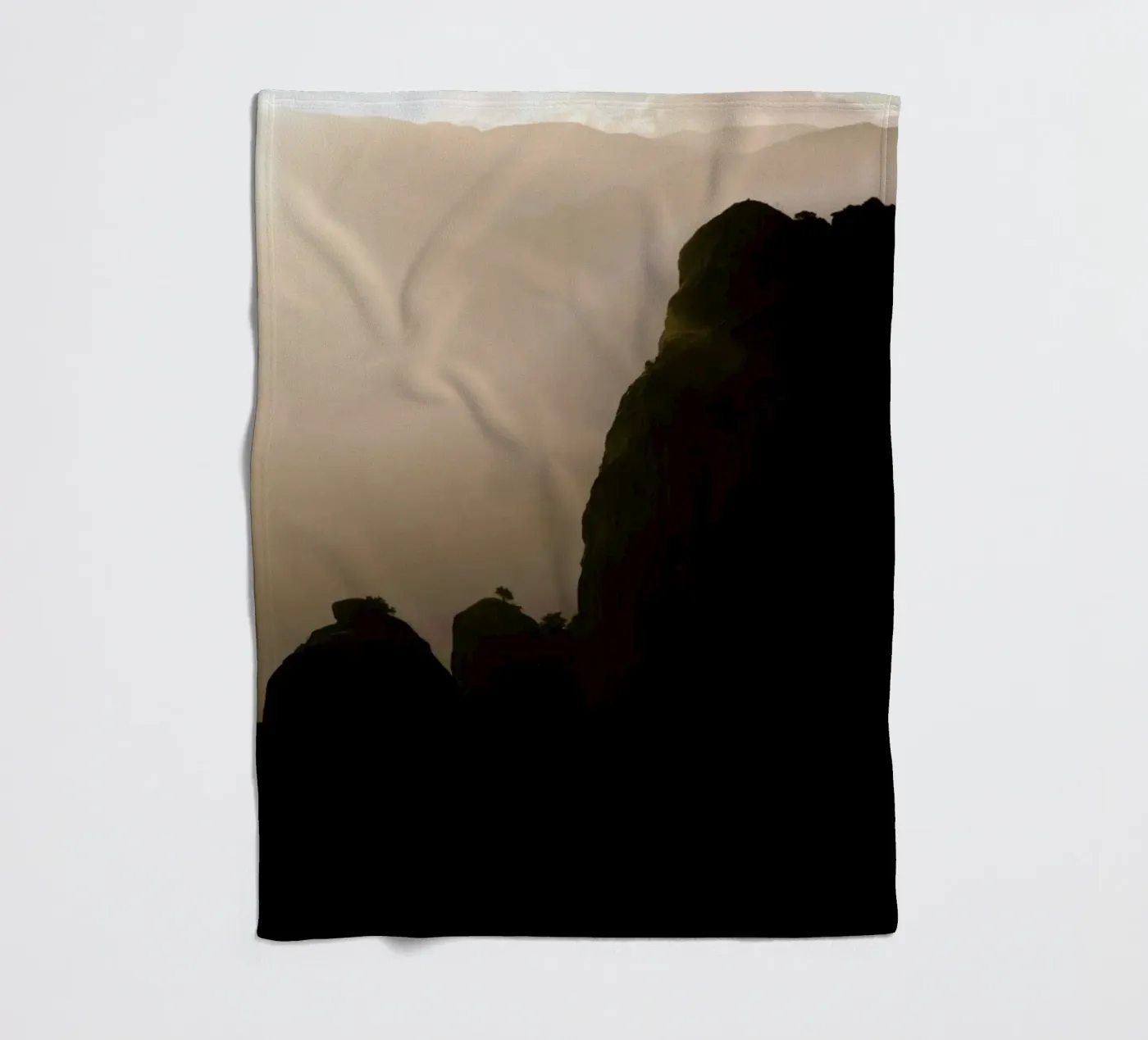 The Tiny Strong Tree fleecedeken van Studio Nahili