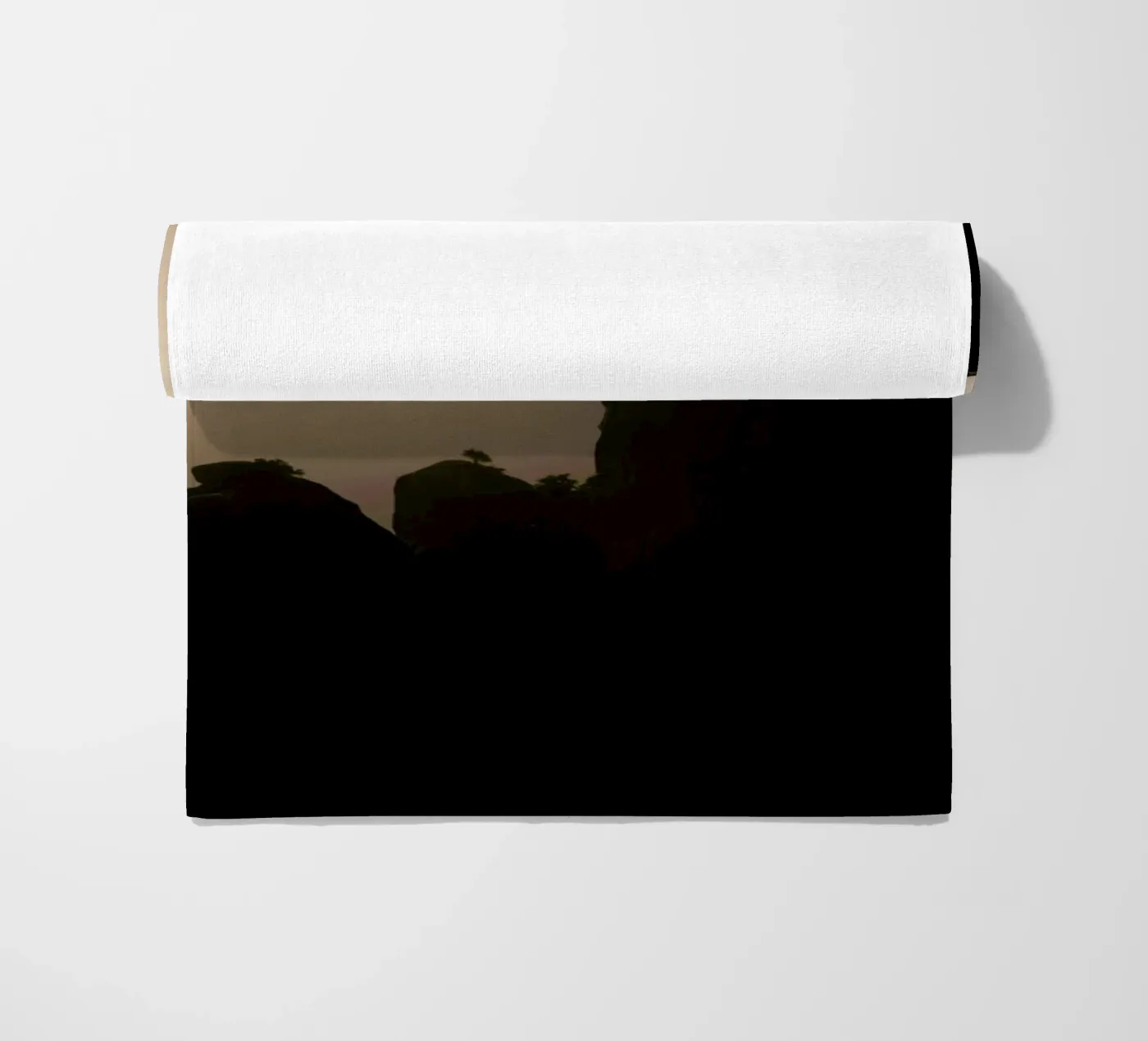 The Tiny Strong Tree telo mare da Studio Nahili