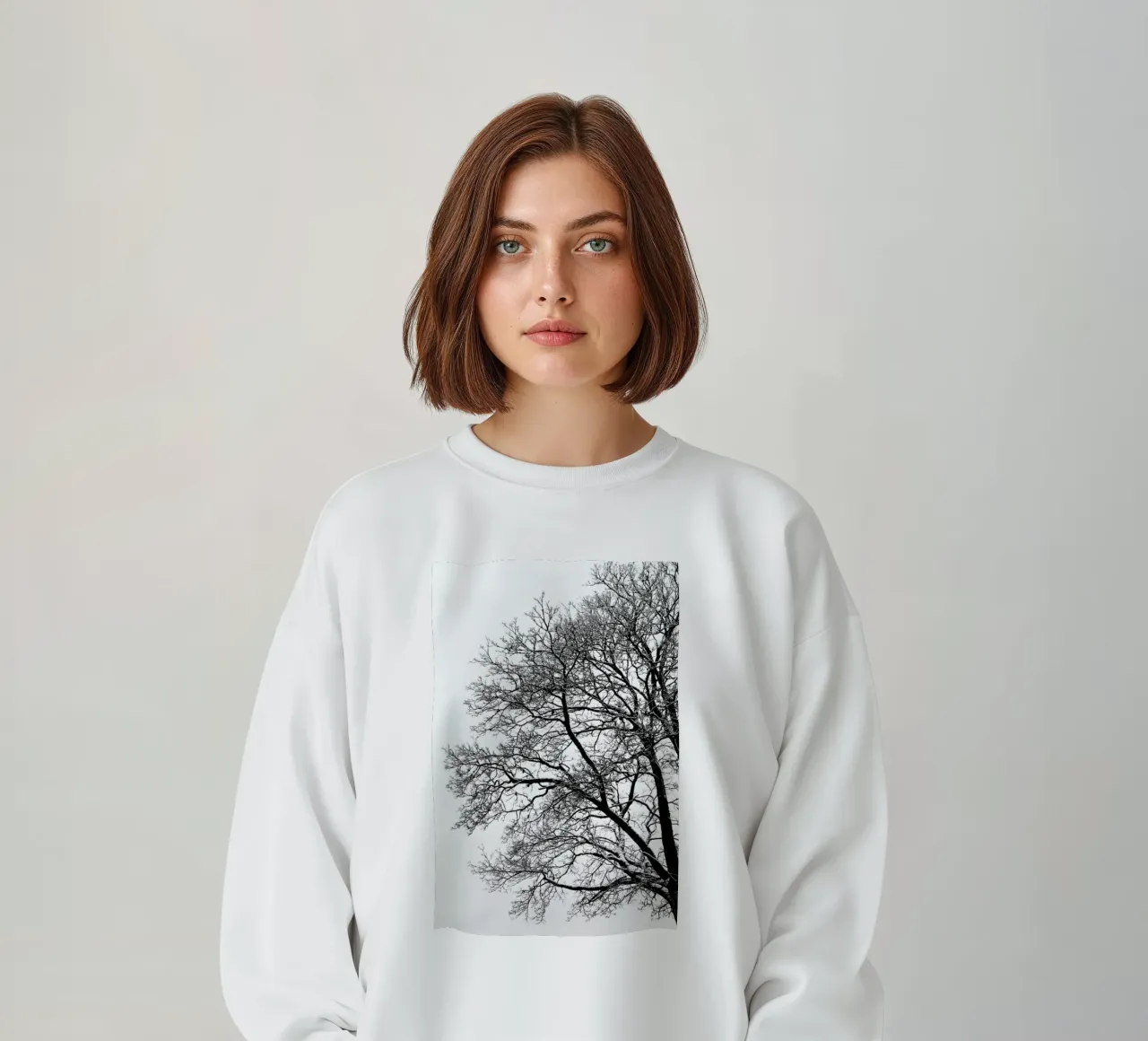 Black & White Abstract Winter Tree felpa da Studio Nahili