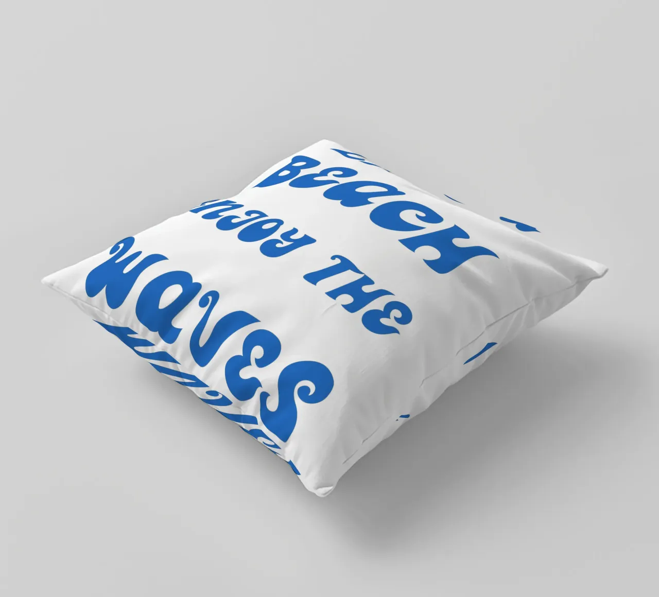 Life's a Beach Enjoy cuscino da Typo Designs