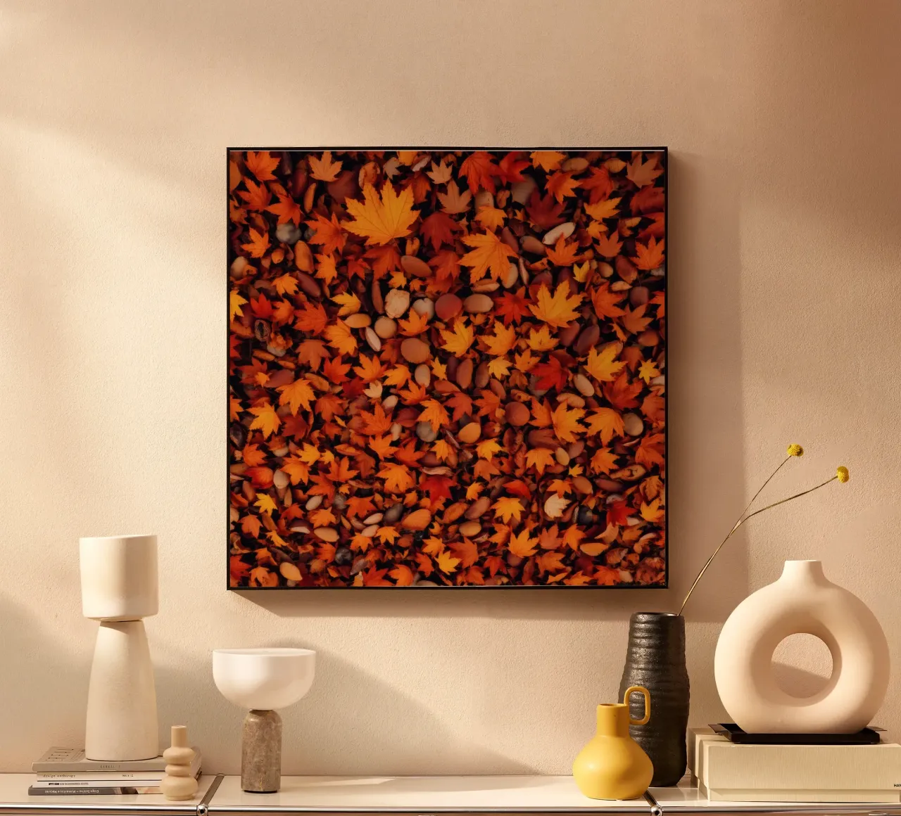 Herbstblätter und Eicheln bedecken einen Waldboden Acryl-Glas von DesignDoodle