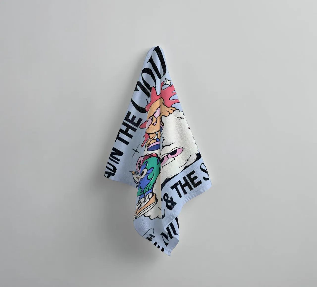 "Head in the Clouds" Groovy Sun Earth Music Pop Art Print toalla de baño de NorwesClub