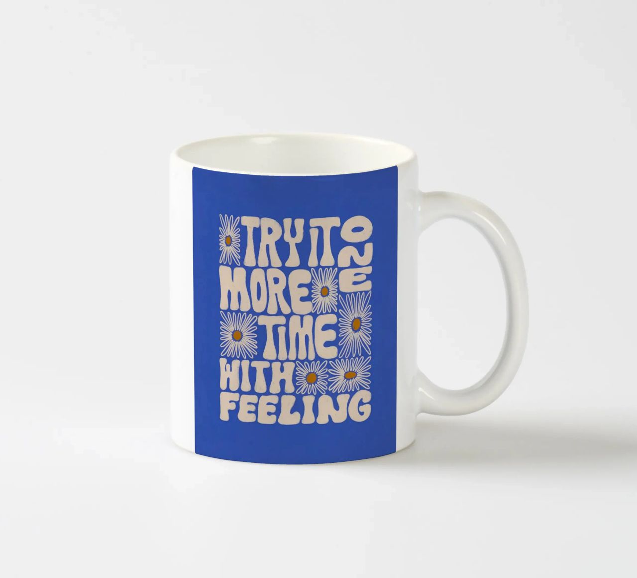 "Try It More Time" Groovy Daisy Retro Blue Pop Art tazza in ceramica da NorwesClub