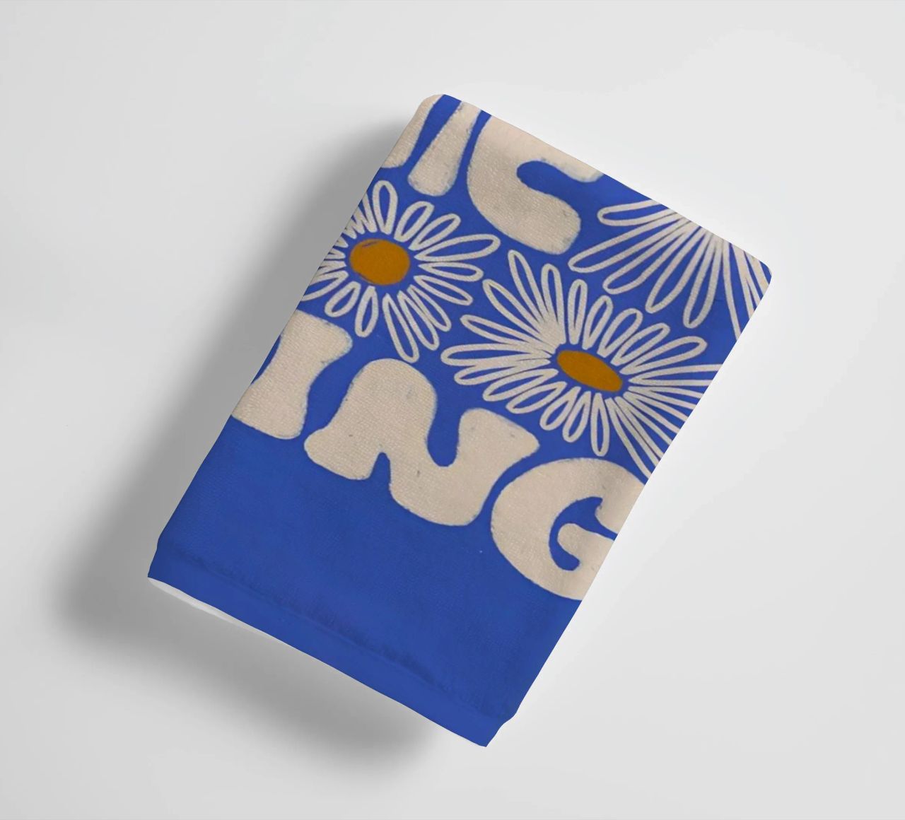 "Try It More Time" Groovy Daisy Retro Blue Pop Art asciugamano da bagno da NorwesClub