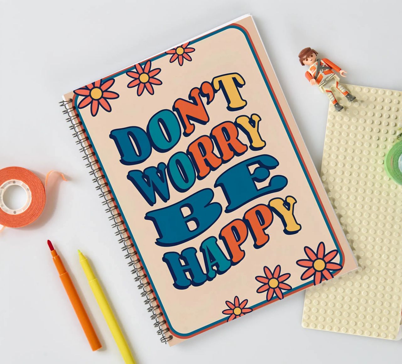 Stampa d'arte retrò "Don't Worry Be Happy", ottimista e groovy diario ad anelli da NorwesClub