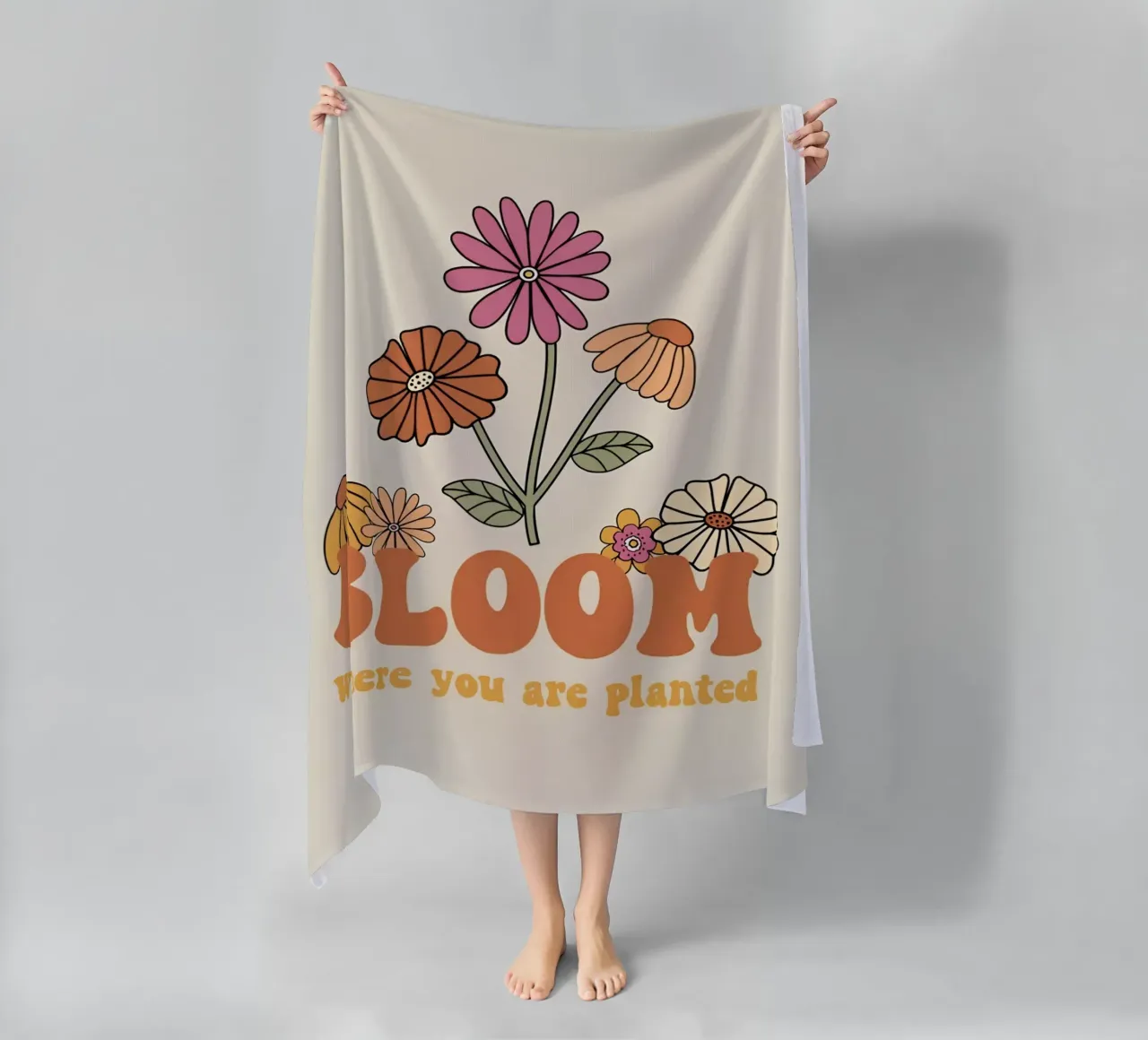 Art rétro floral optimiste de croissance "Bloom Where Planted" (fleurir là où on l'a planté) serviette de plage de NorwesClub