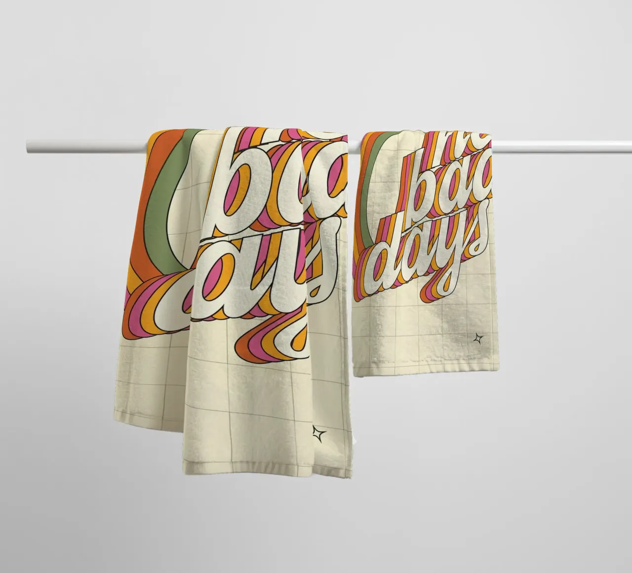 "No Bad Days" Psychedelic Retro Happy Faces Sun Pop Art asciugamano da bagno da NorwesClub