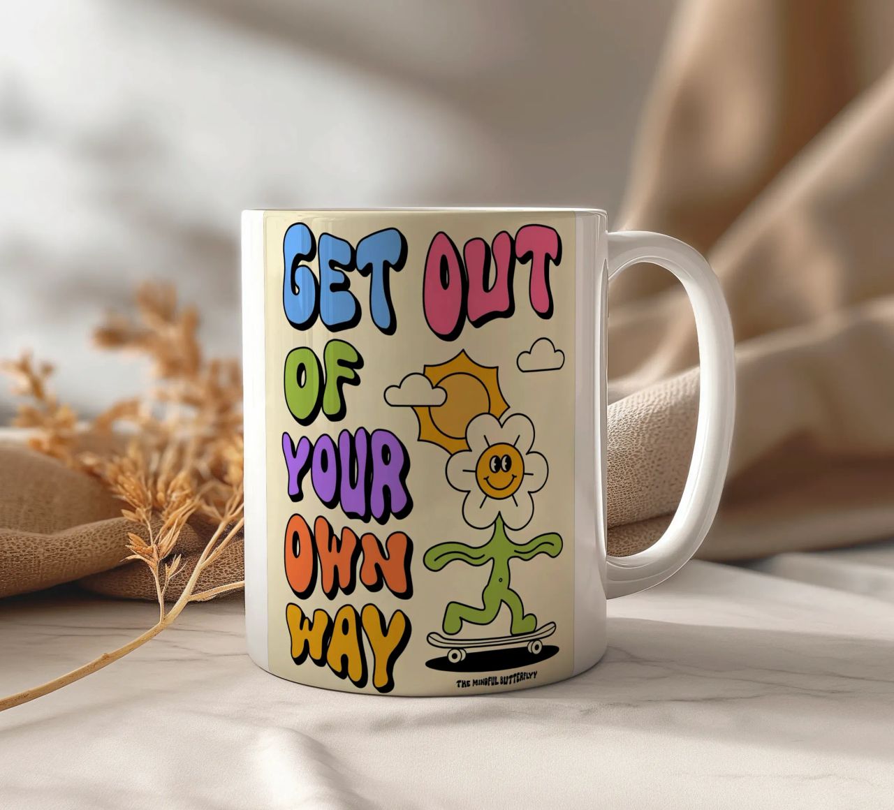Art d'affirmation psychédélique rétro "Get Out Of Your Own Way" (Sortez de votre propre chemin) mug en céramique de NorwesClub
