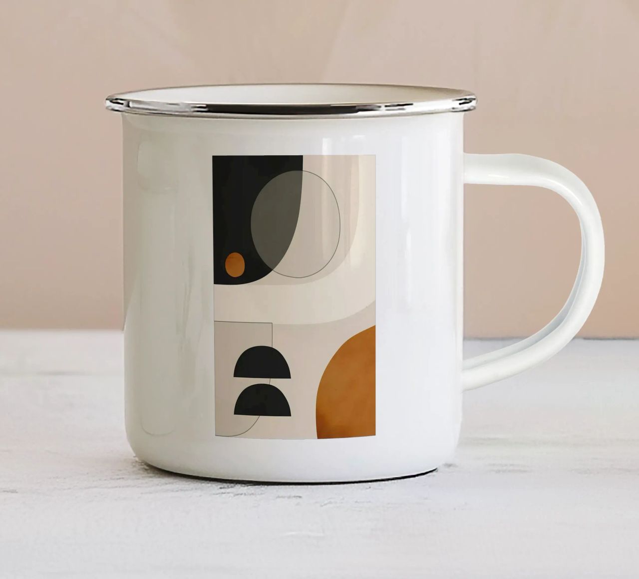 forme geometriche cerchi semicerchi tazza in smalto da Janine P McGuire