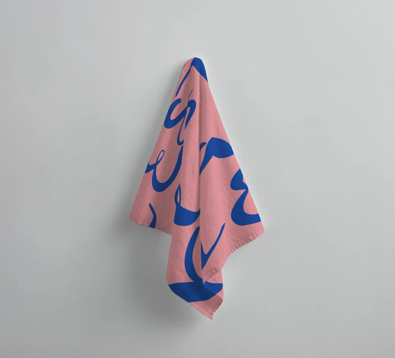 "C'est La Vie" Retro Psychedelic Abstract Pop Art Print serviette de bain de NorwesClub