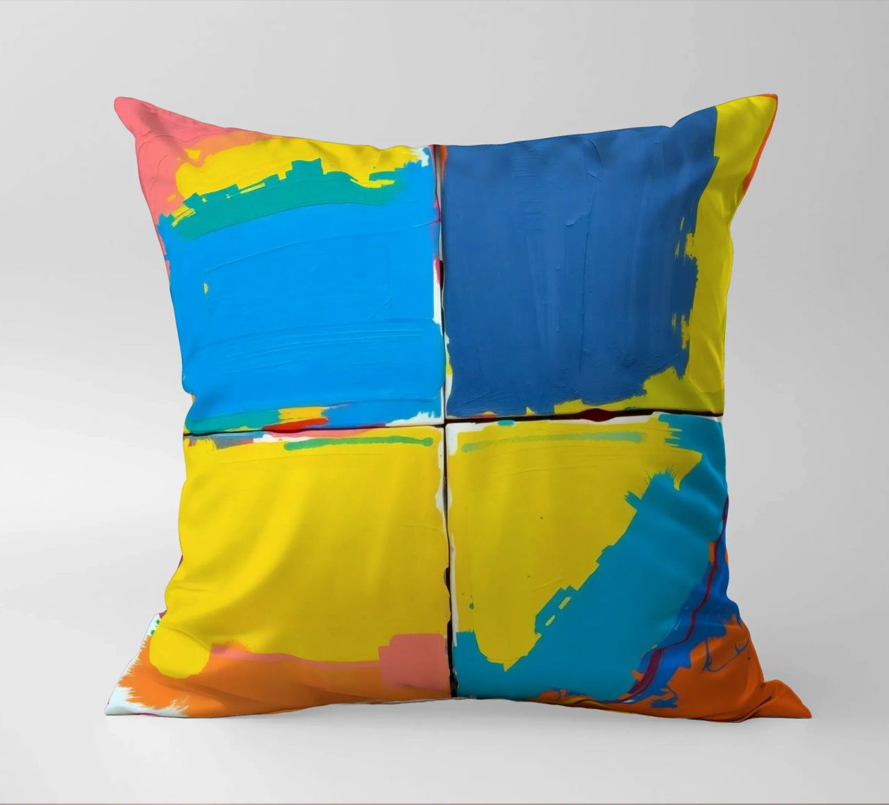 abstrakte Malerei mit kräftigen Pinselstrichen Kissen von DesignDoodle