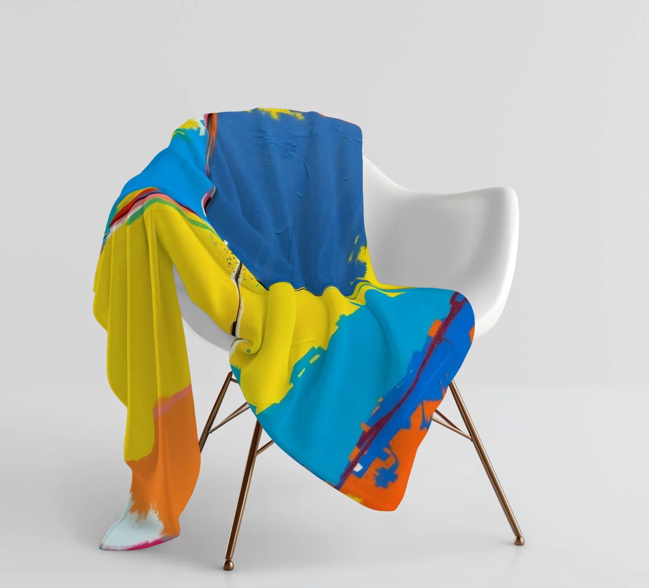 abstrakte Malerei mit kräftigen Pinselstrichen Fleecedecke von DesignDoodle