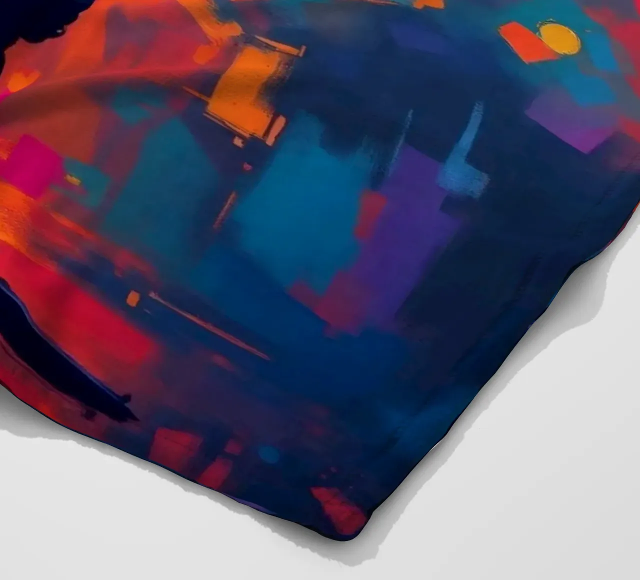 Tre figure guardano una vibrante esplosione di colore in mezzo a coperta in pile da DesignDoodle
