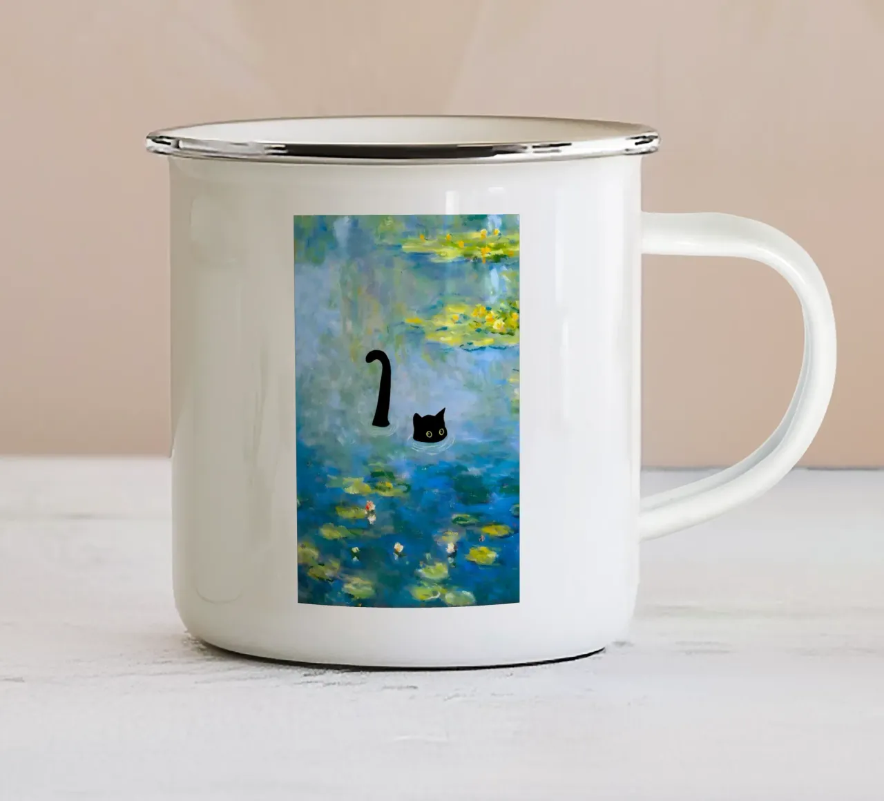 gatto di stagno gatto nero occhi gialli acqua tazza in smalto da Quinten Tibbetts-Minimalist