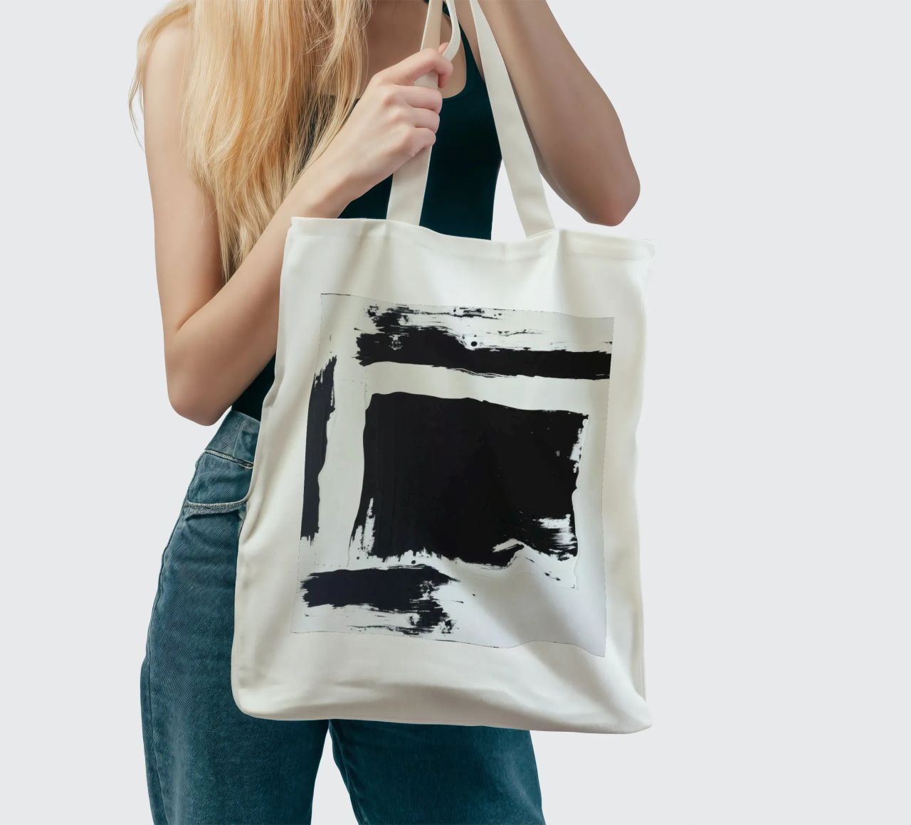 Abstraktes Schwarz-Weiß-Kunstwerk mit kräftigem Pinselstrich Jutebeutel von DesignDoodle
