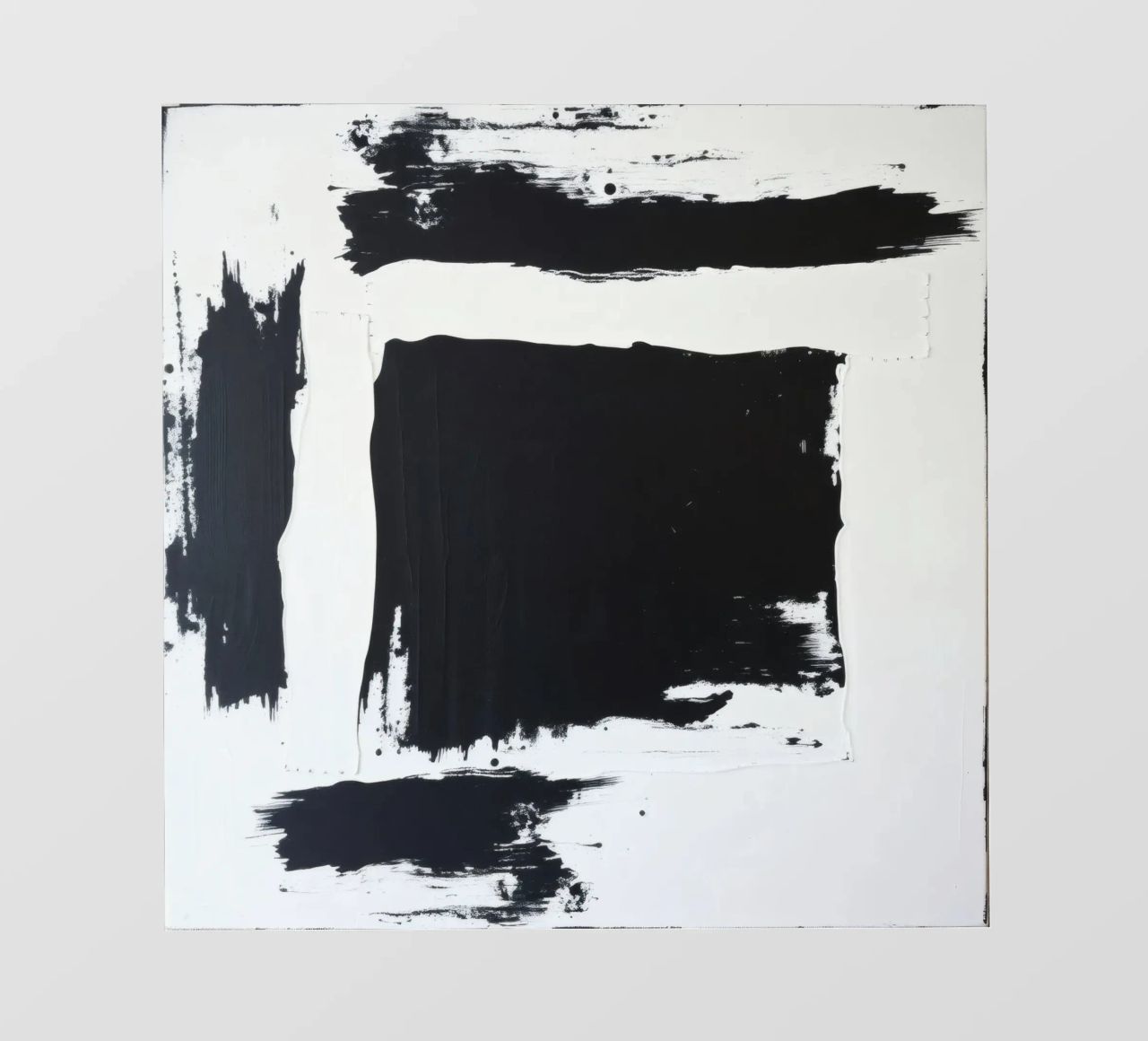 Abstraktes Schwarz-Weiß-Kunstwerk mit kräftigem Pinselstrich Backlit Folie von DesignDoodle
