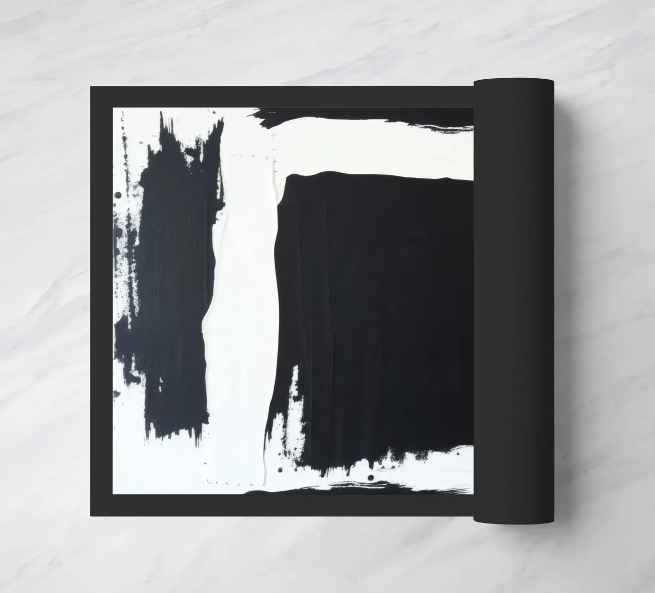 Abstraktes Schwarz-Weiß-Kunstwerk mit kräftigem Pinselstrich Fußmatte von DesignDoodle