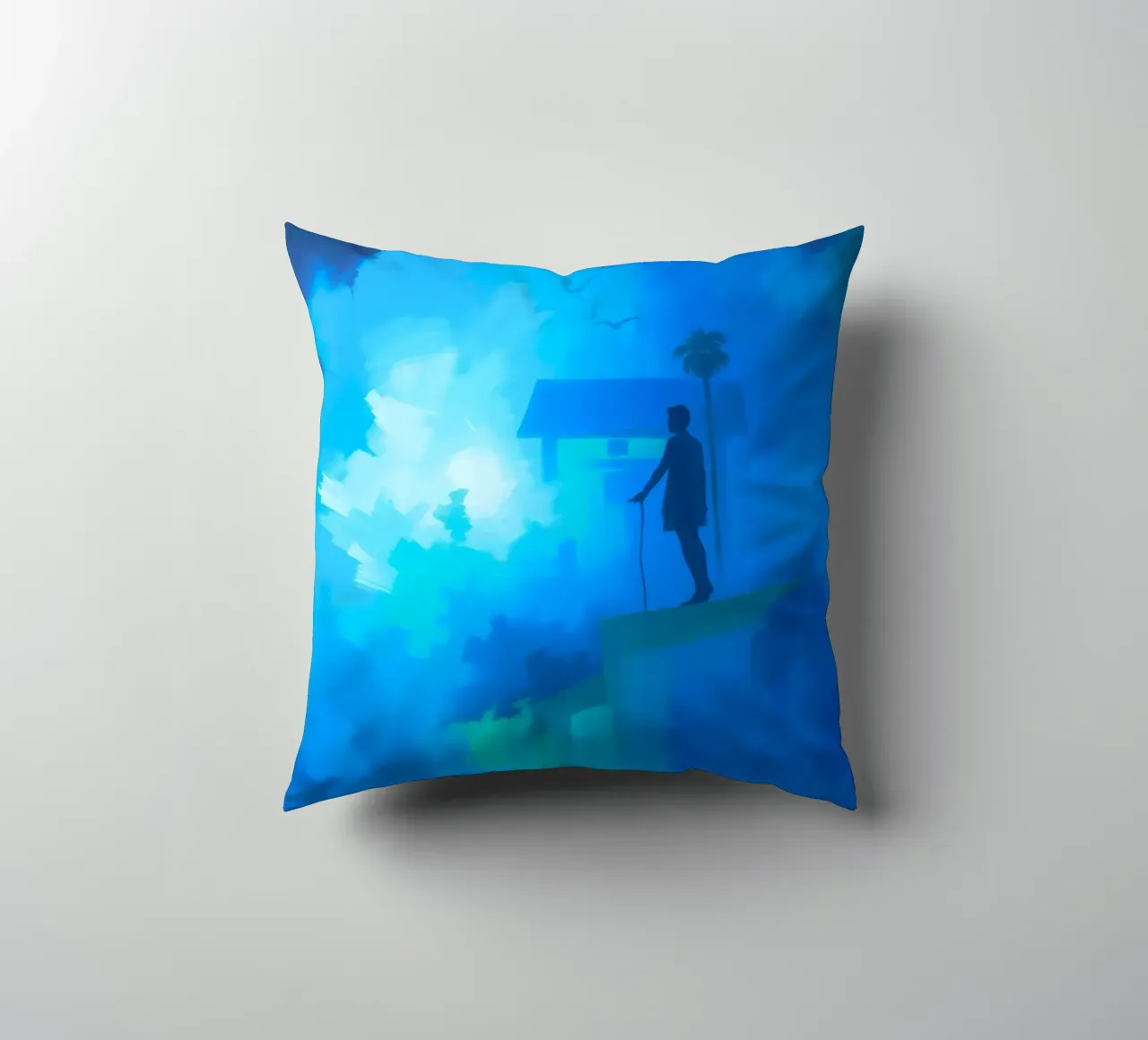 Una figura solitaria si trova su una scogliera e guarda in un paesaggio nebbioso. cuscino da DesignDoodle