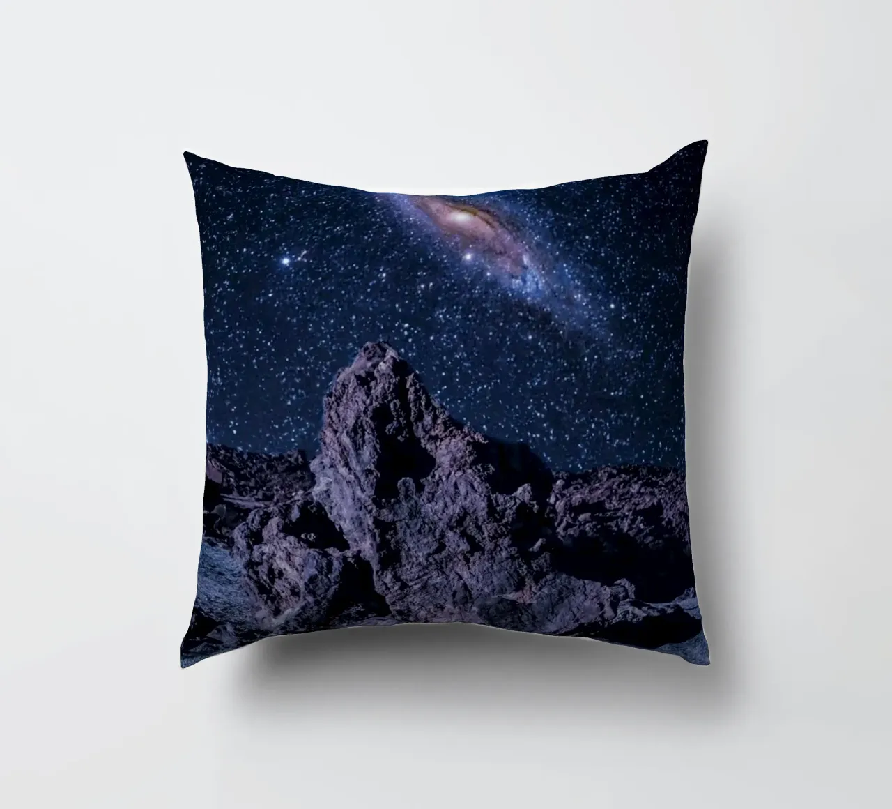 Echoes from Andromeda cuscino da Stellar Dream Art