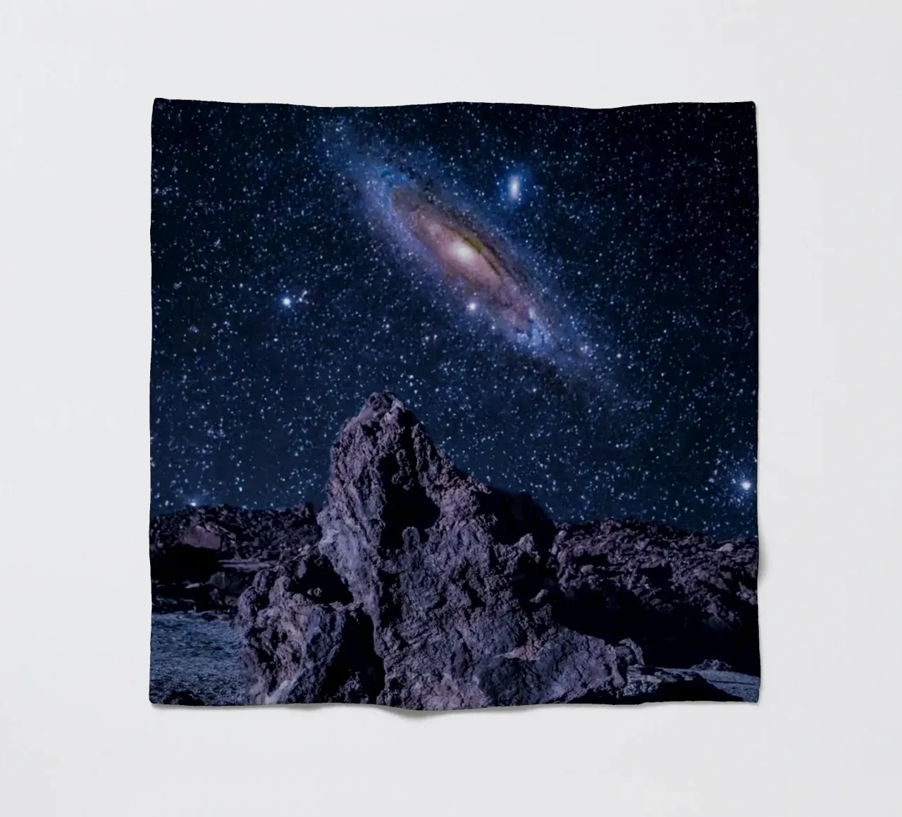 Echoes from Andromeda coperta in pile da Stellar Dream Art