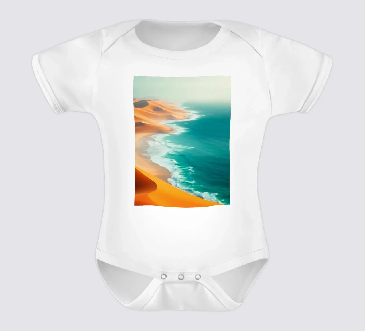 Le dune di sabbia del deserto incontrano l'oceano lungo un litorale mozzafiato body neonato maniche corte da DesignDoodle