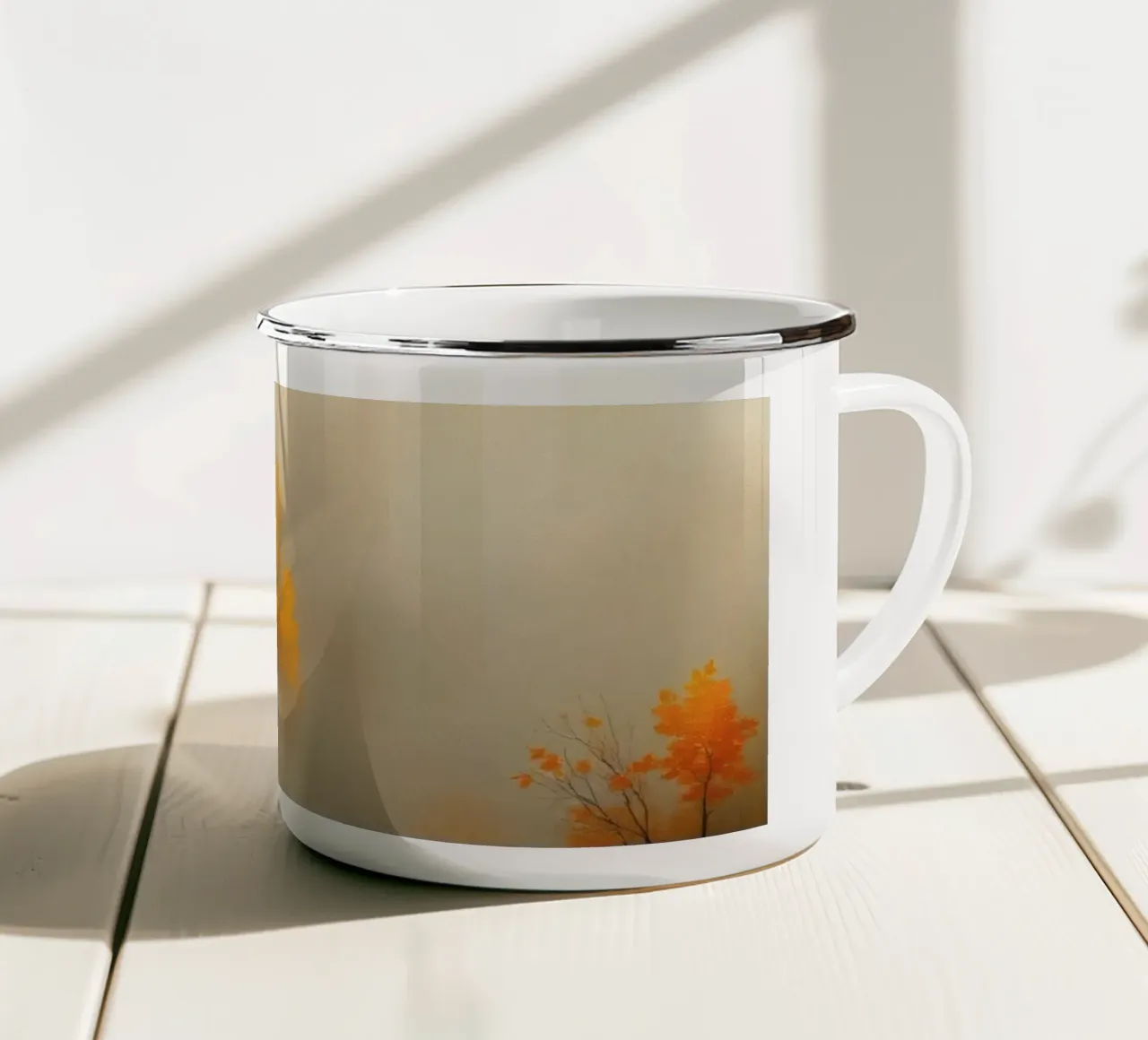 Accogliente baita circondata da un vivace fogliame autunnale immerso nella nebbia tazza in smalto da DesignDoodle