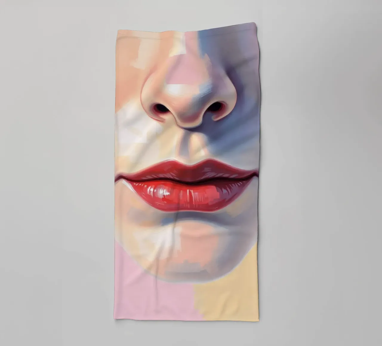un volto stilizzato che mostra un rossetto vibrante e una pelle liscia asciugamano da bagno da DesignDoodle