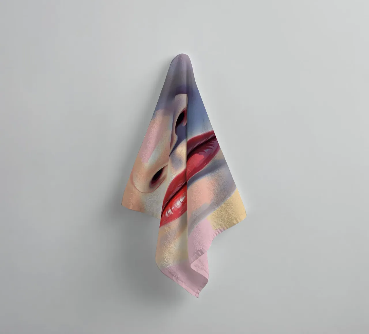 un volto stilizzato che mostra un rossetto vibrante e una pelle liscia asciugamano da bagno da DesignDoodle