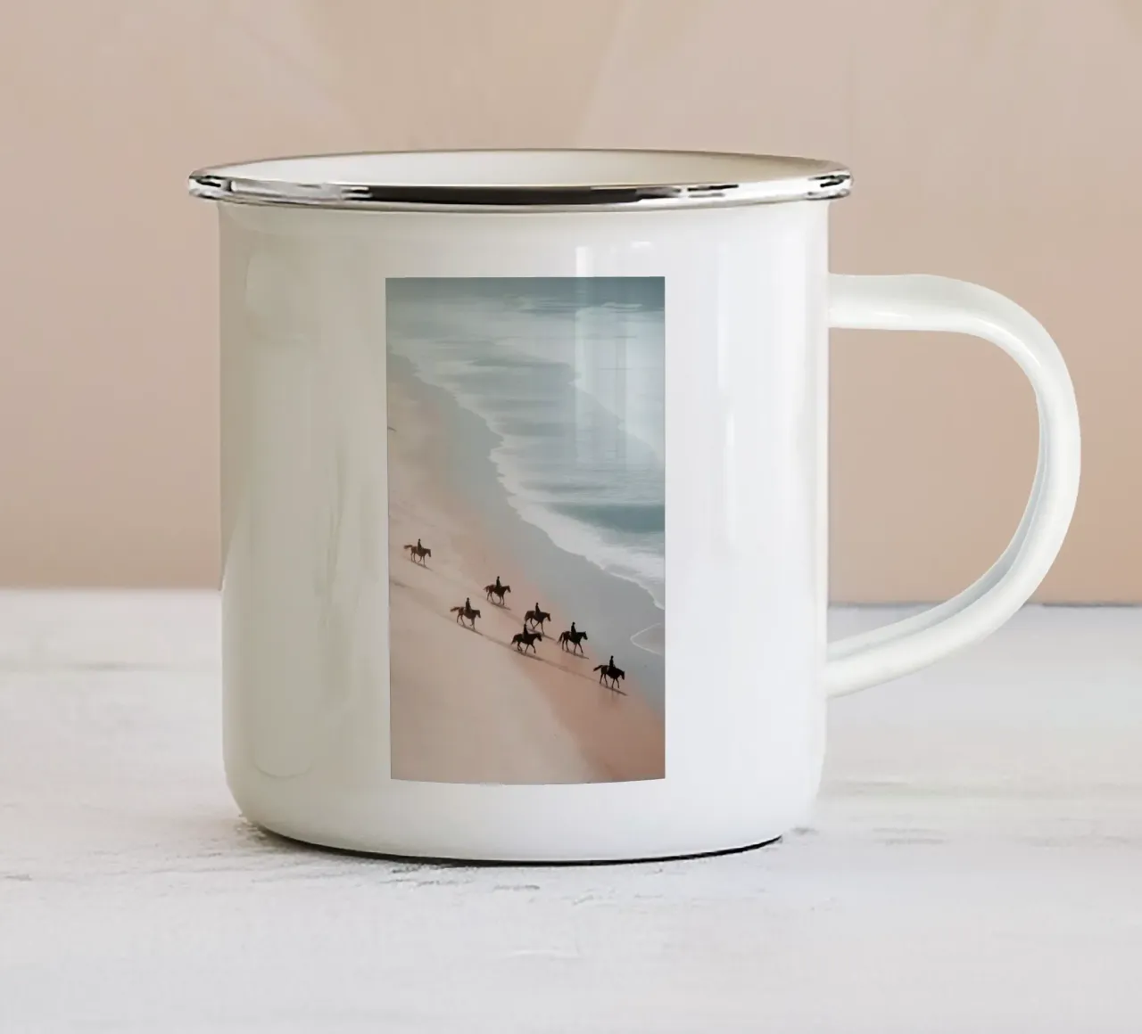 Equitazione sulla spiaggia tazza in smalto da Indigo Tides Art