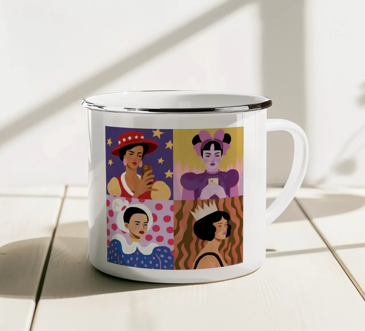 Quartetto stravagante tazza in smalto da Ivory Frame
