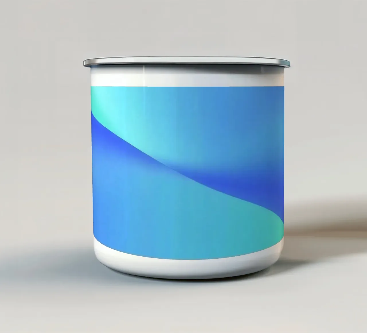 Vloeiend abstract ontwerp in blauwtinten met golven emaille mok van DesignDoodle