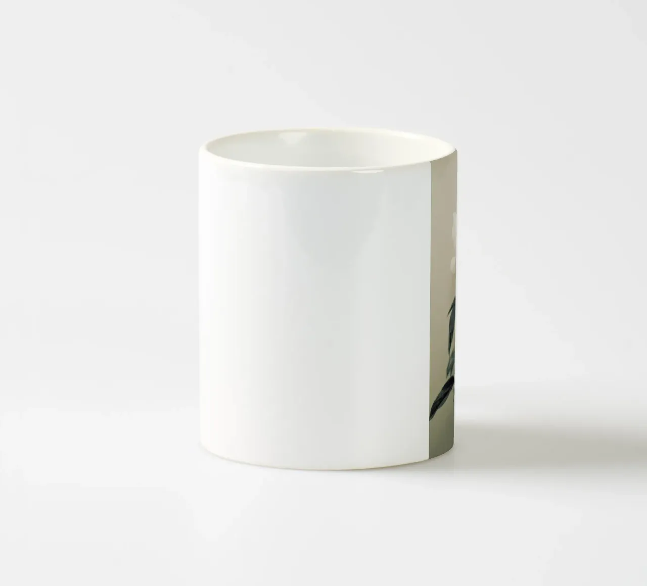 Peony stilllife tazza in ceramica da Leigh Viner