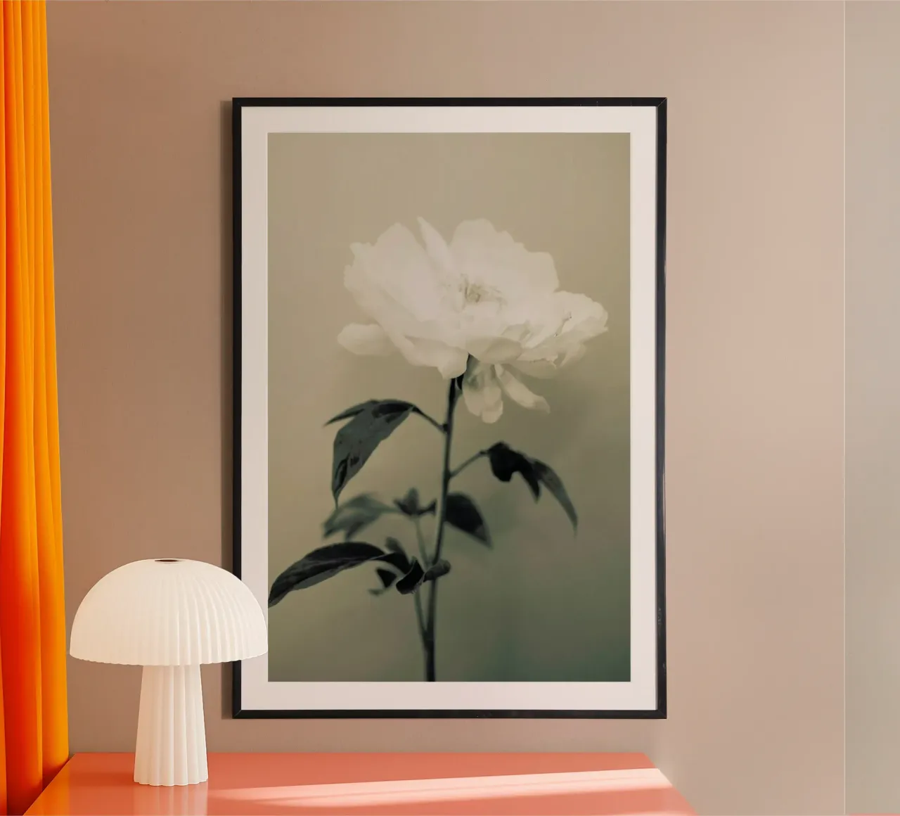 Peony stilllife carta hahnemühle da Leigh Viner