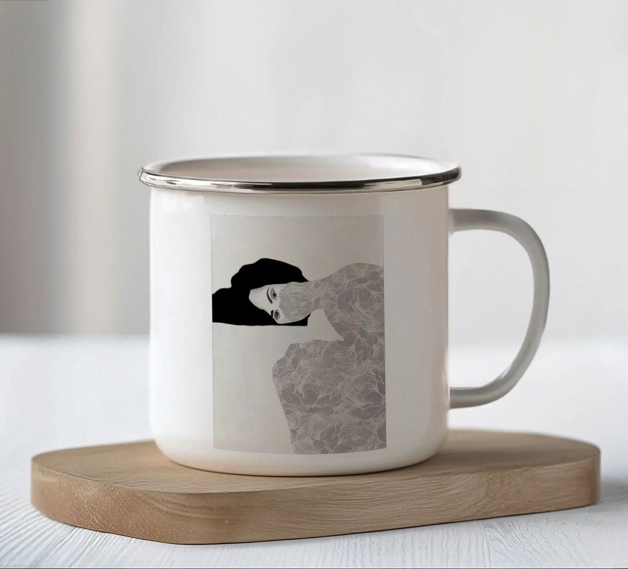 Peonies in Lockdown tazza in smalto da Ramona Russu