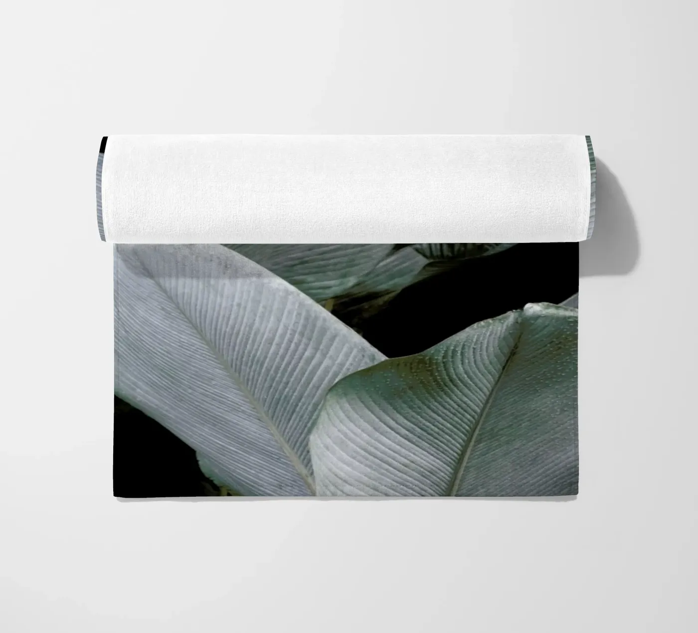 Tropical Silver Leafs telo mare da Studio Nahili