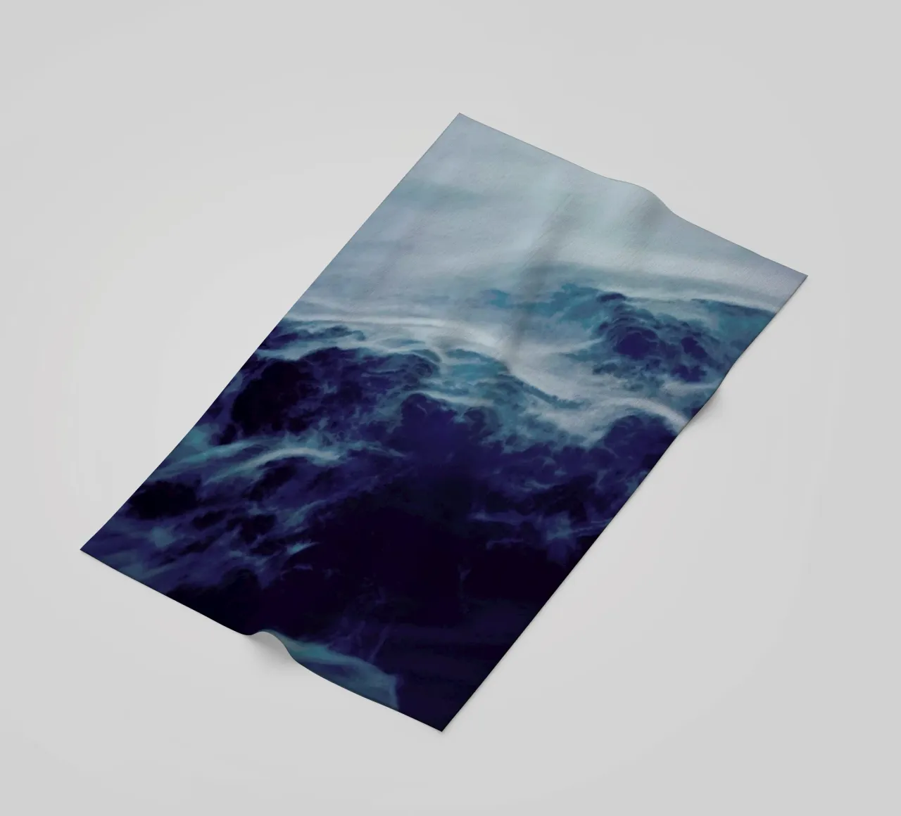 Floating In Space Classic Blue telo mare da Studio Nahili