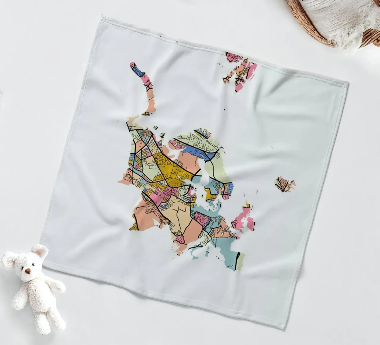 Europe coperta in pile da The Cartography Collection