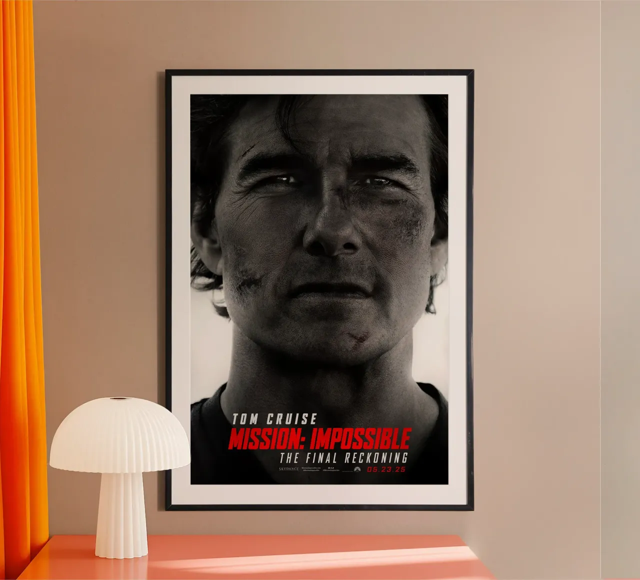 Final Reckoning poster con telaio in legno da Attaboy Dsgn
