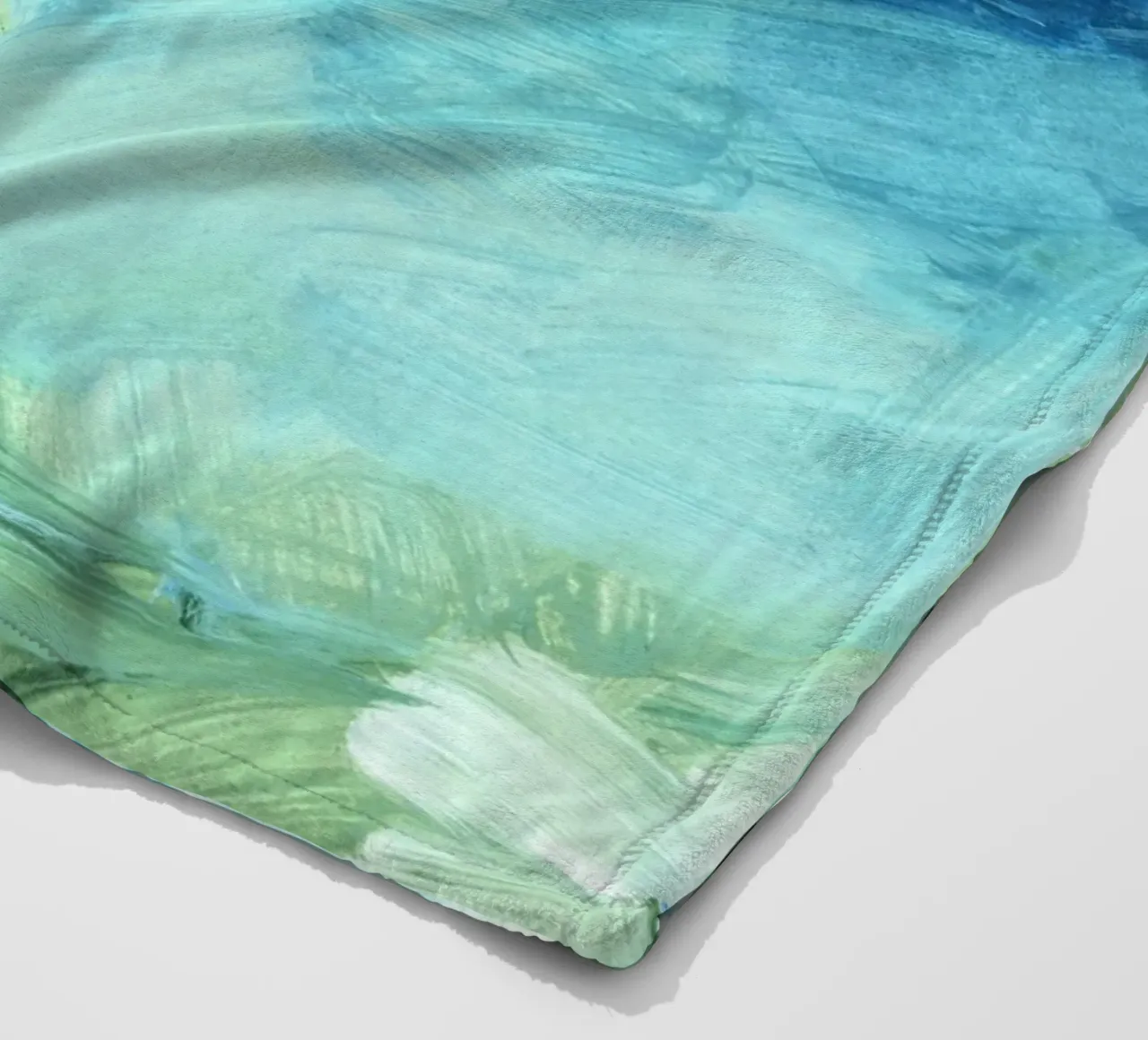 bluegreen brushstrokes coperta in pile da IRIS LEHNHARDT FINE ART