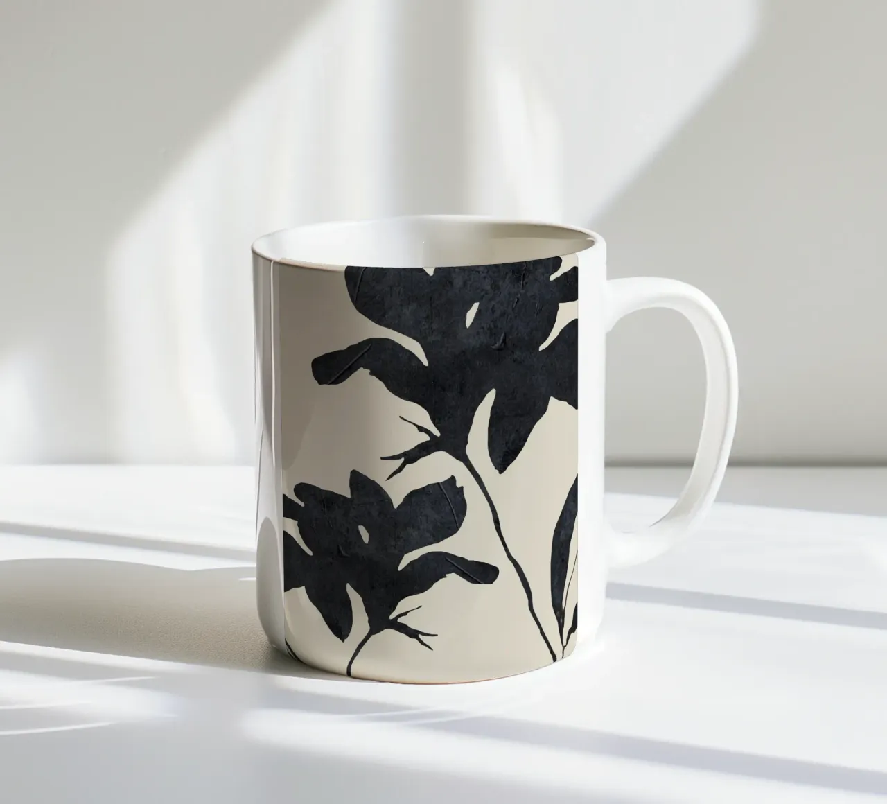 Fiori in ombra tazza in ceramica da ThingDesign