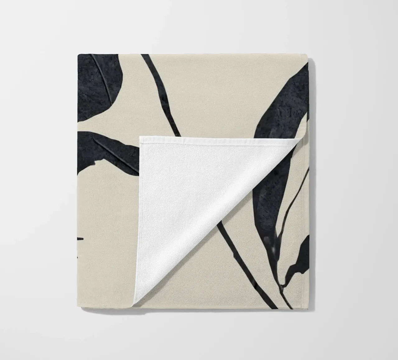 Fiori in ombra telo mare da ThingDesign