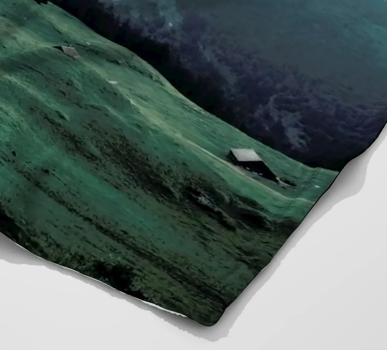 Taking It In by @runawayueli coperta in pile da EyeEm Mobile GmbH