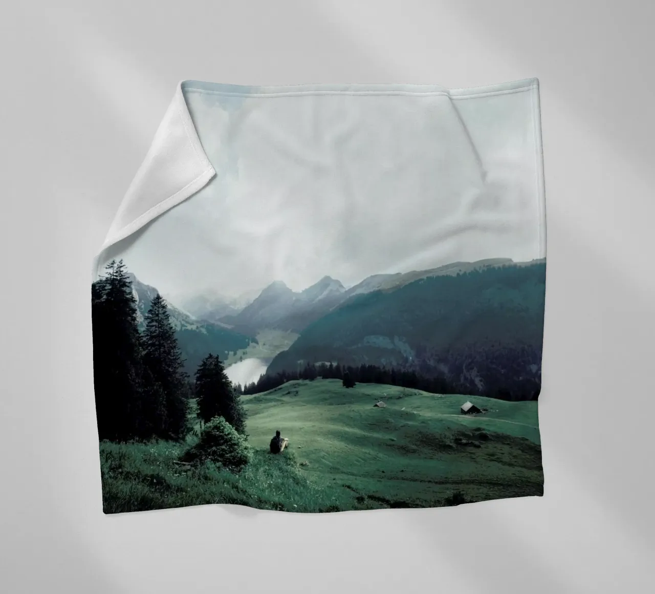 Taking It In by @runawayueli coperta in pile da EyeEm Mobile GmbH