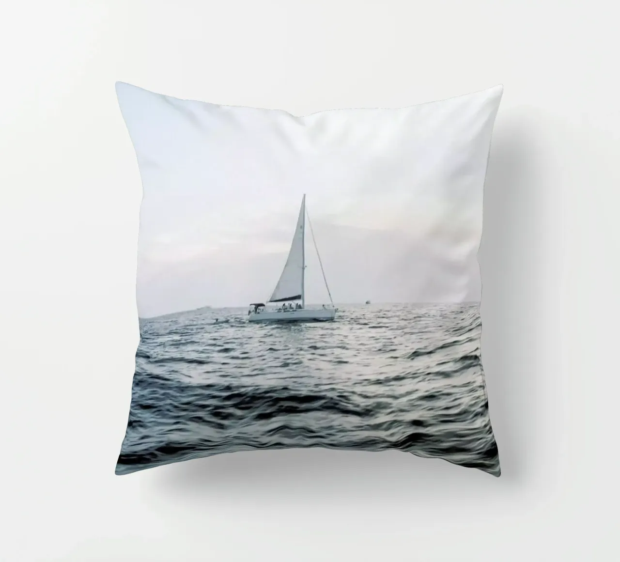 Sailing Out cuscino da METROPOLIS