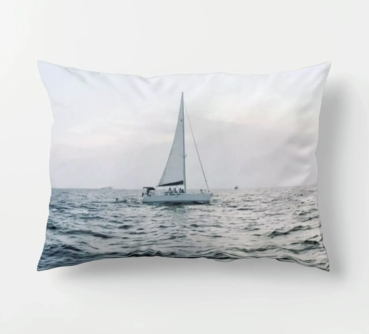 Sailing Out cuscino da METROPOLIS